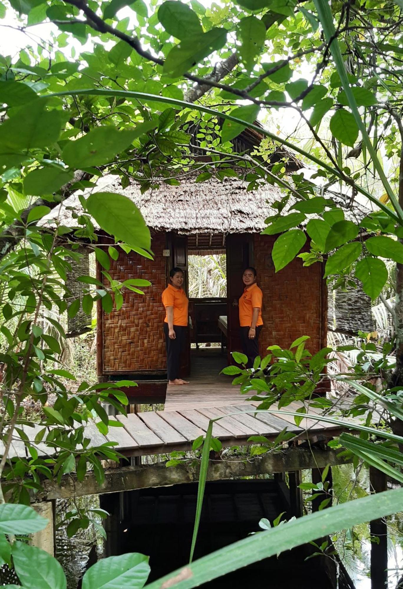 Mutiara Beach Resort Berakit Exterior foto